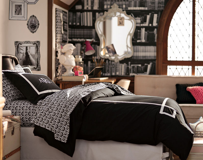 Decorating Ideas For Your Dorm Room Black And White Pbteen