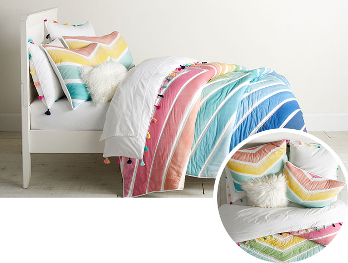 SU119_BeddingLooks_Feature_Rainbow_Chevron SU119_BeddingLooks_Feature_Rainbow_Chevron