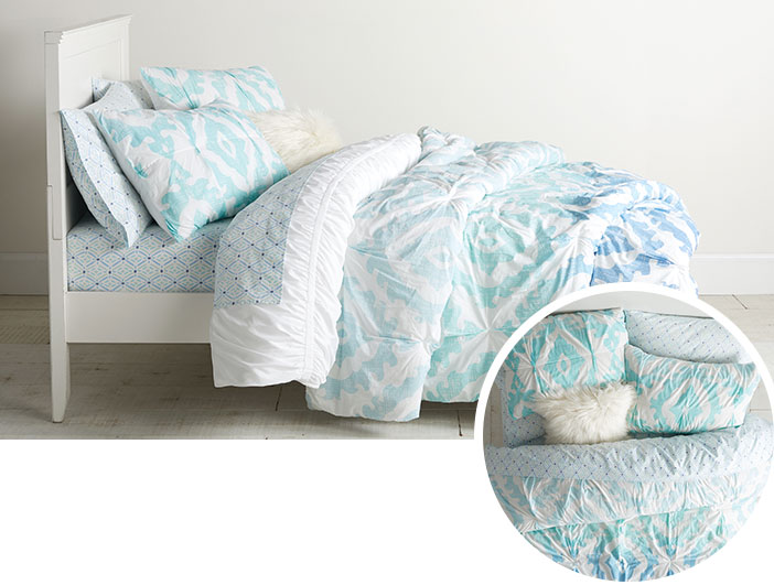 SU119_BeddingLooks_Feature_Kelly_Slater_Ikat_Shells SU119_BeddingLooks_Feature_Kelly_Slater_Ikat_Shells