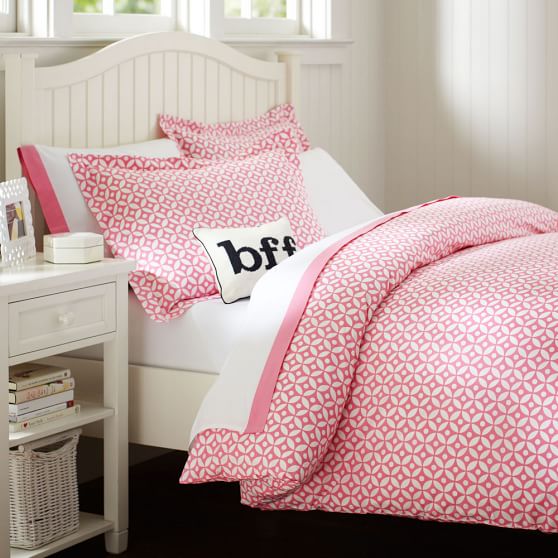 Petal Dot Duvet, Twin, Bright Pink