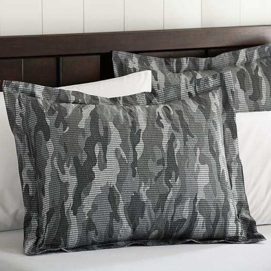 Camo Standard Sham, Black