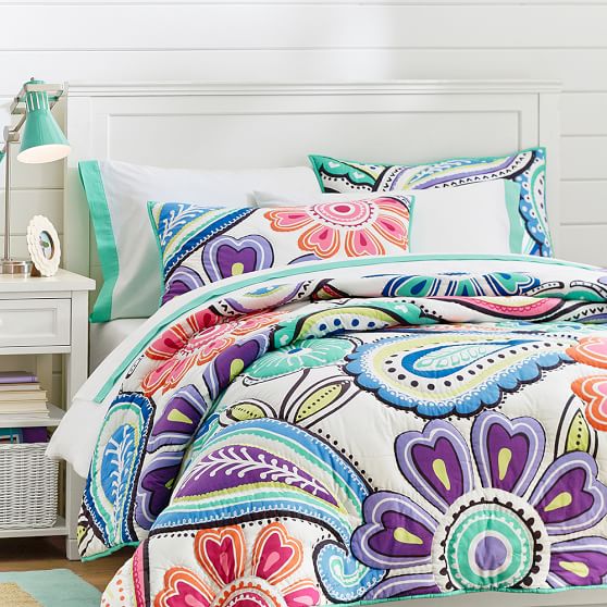 Kennedy Paisley Quilt, Twin