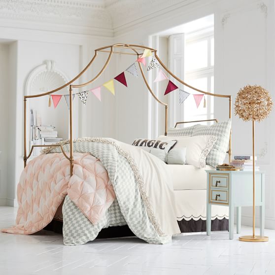 Teen Canopy Bed 85