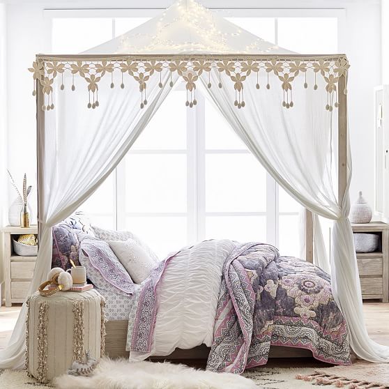 Teen Canopy Bed 44