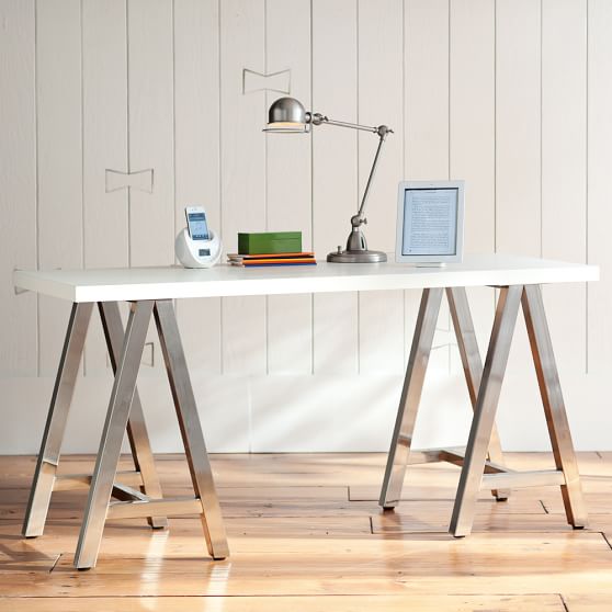 CustomizeIt Simple AFrame Desk PBteen