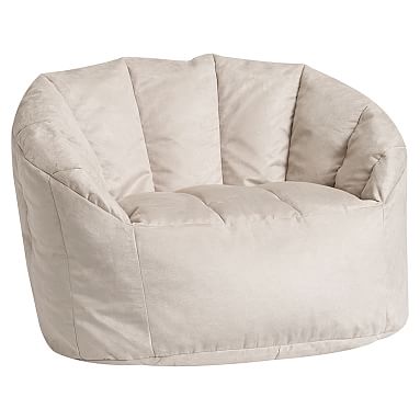 cushy armchair When it comes to decorating your living room, you shouldn't have to sacrifice style for comfort and with these great chairs, you can have the. cushy armchair When it comes to decorating your living room, you shouldn't have to sacrifice style for comfort and with these great chairs, you can have the.