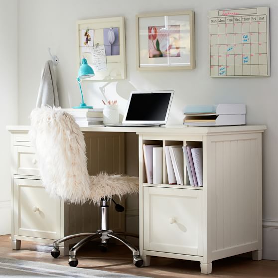 Beadboard Smart Divider Desk PBteen