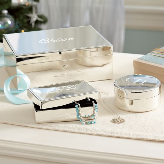 Pendule Tole Emaillee - C $36.46 You searched for: glass jewelry box! Etsy is the home to thousands of handmade, vintage, and one-of-a-kind products and gifts related to your search. No matter what you’re looking for or where you are in the world, our global marketplace of sellers can help you find unique and affordable options. Let’s get started!