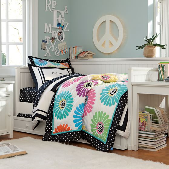 Beadboard Daybed Set Pb Scroll To Next Item