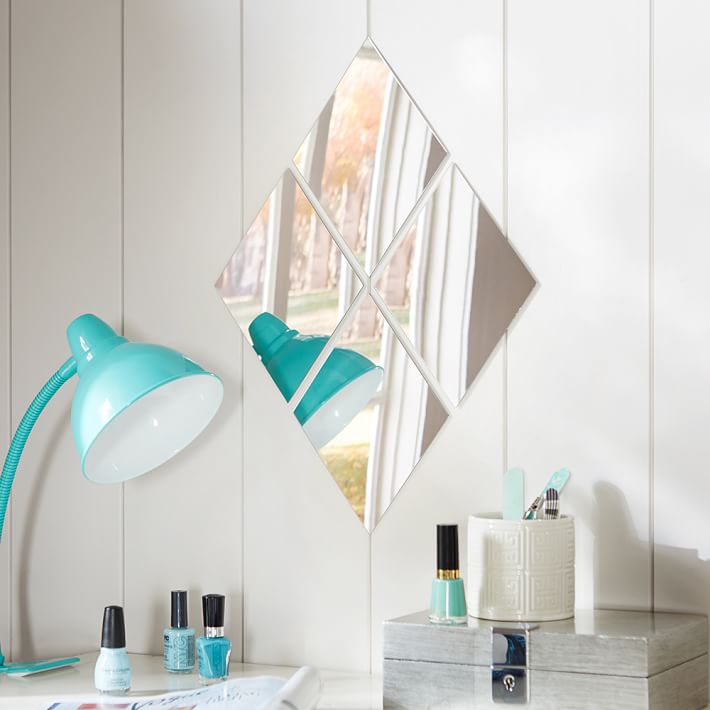 Acrylic Mirror Set Diamonds Pbteen