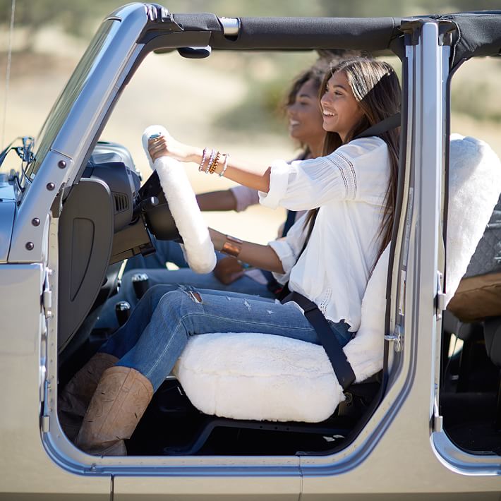 Young girls pussy tube