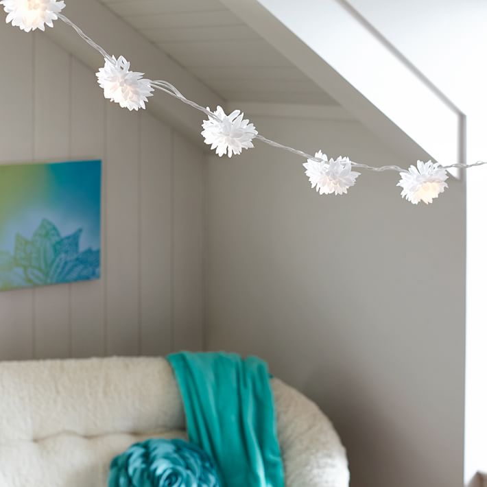 Chrysanthemum String Lights Pbteen