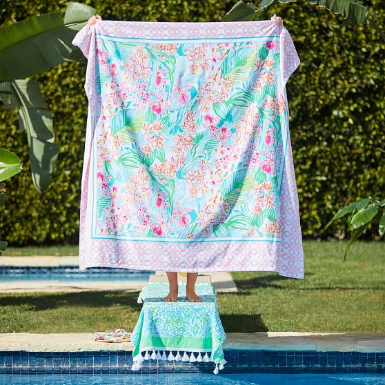 Lilly Pulitzer Via Flora for Two Beach Towel PBteen