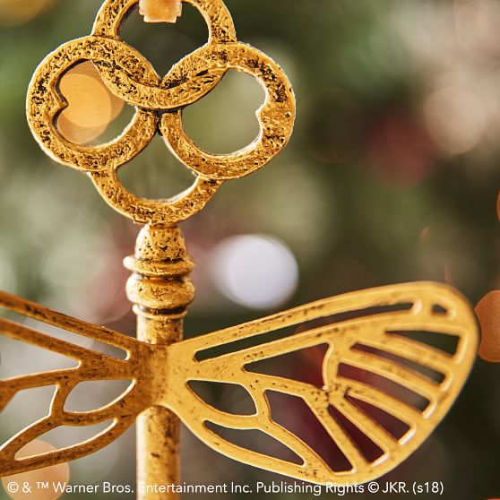 Download HARRY POTTER™ FLYING KEY™ Holiday Decor | PBteen