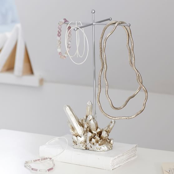 stone pendant holder