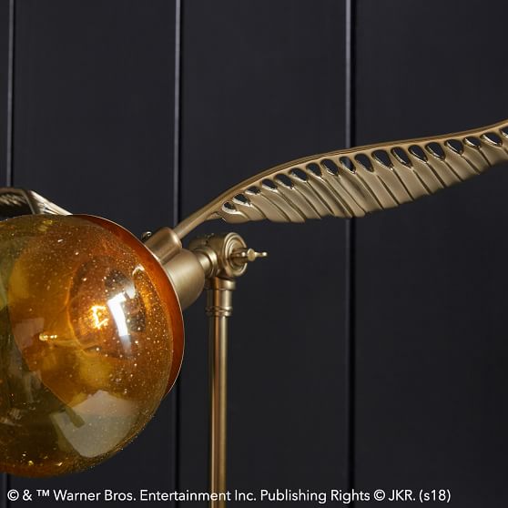 HARRY POTTER™ GOLDEN SNITCH™ Task Lamp PBteen