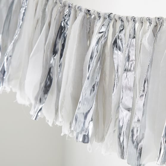 Metallic Fringe Garland PBteen