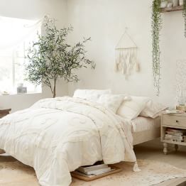 College Apartment First Furniture Pb Beds Mattresses
