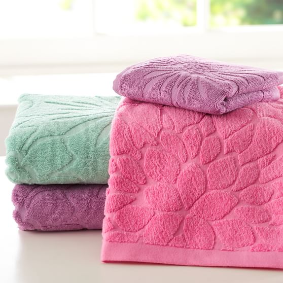 Greenwich Garden Bath Towels Sale Pottery Barn Teen