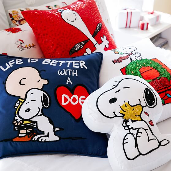 Peanuts® Snoopy Pillow Cover Pottery Barn Teen