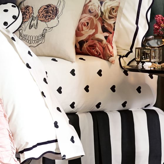 The Emily Meritt Heart Sheet Set