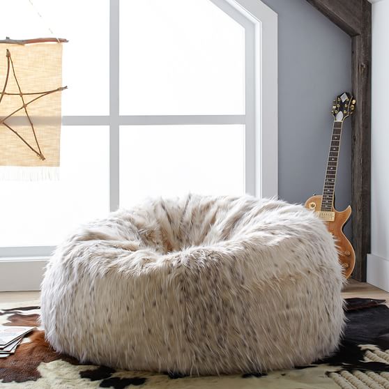 Faux Fur Beanbag Medium Slip Snow Cat