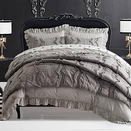 The Emily & Meritt Scallop Ruffle Quilt + Sham