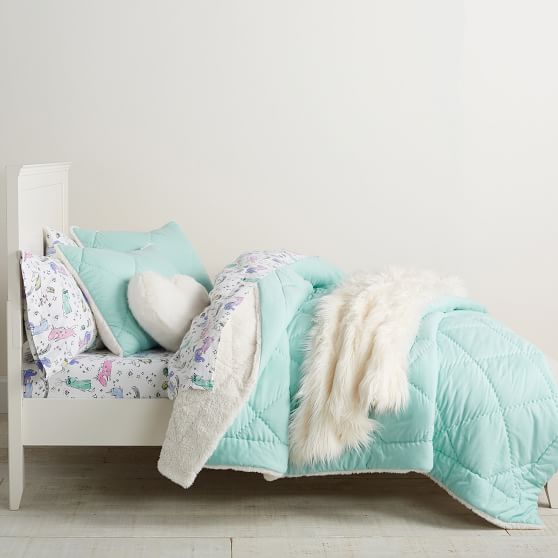 Super Soft Sherpa Comforter Get The Look Pottery Barn Teen