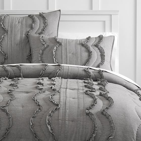 Scallop Ruffled Girls Quilt Pottery Barn Teen