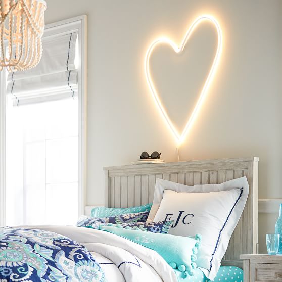 Heart Neon Wall Light