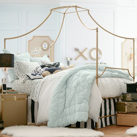 Maison Teen Canopy Bed Pottery Barn Teen