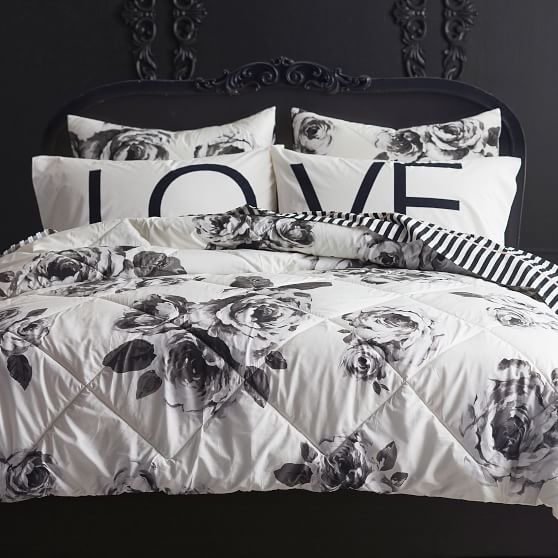 The Emily Meritt Bed Of Roses Twin Xl Comforter Pottery Barn Teen
