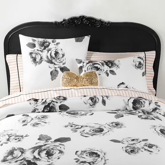 Black and white teen girls' bedding. refra