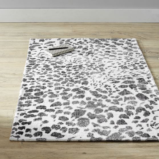 Glam Cheetah Washable Rug 3x5 Pottery Barn Glam Cheetah Washable Rug 3x5