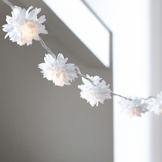 white flower lights