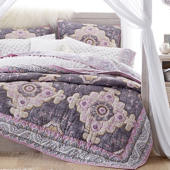 purple quilt