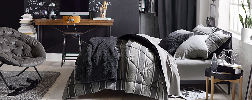 Dorm Essentials Checklist